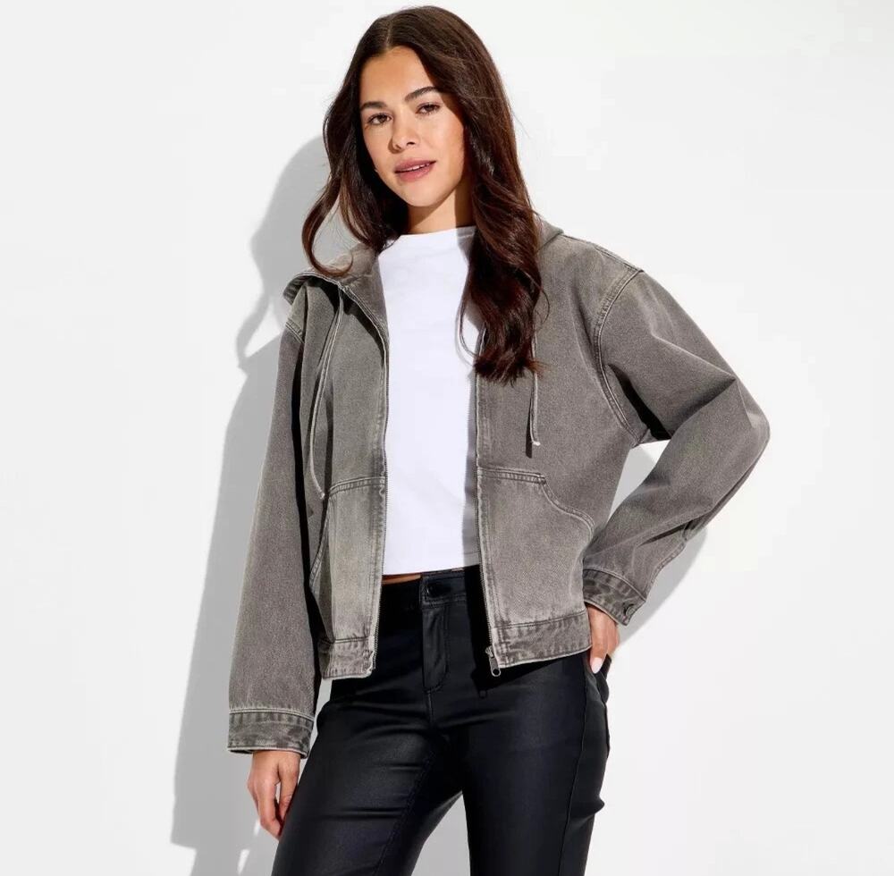 Wild Fable Gray Wash Hooded Denim Jacket • Large • NWOT
